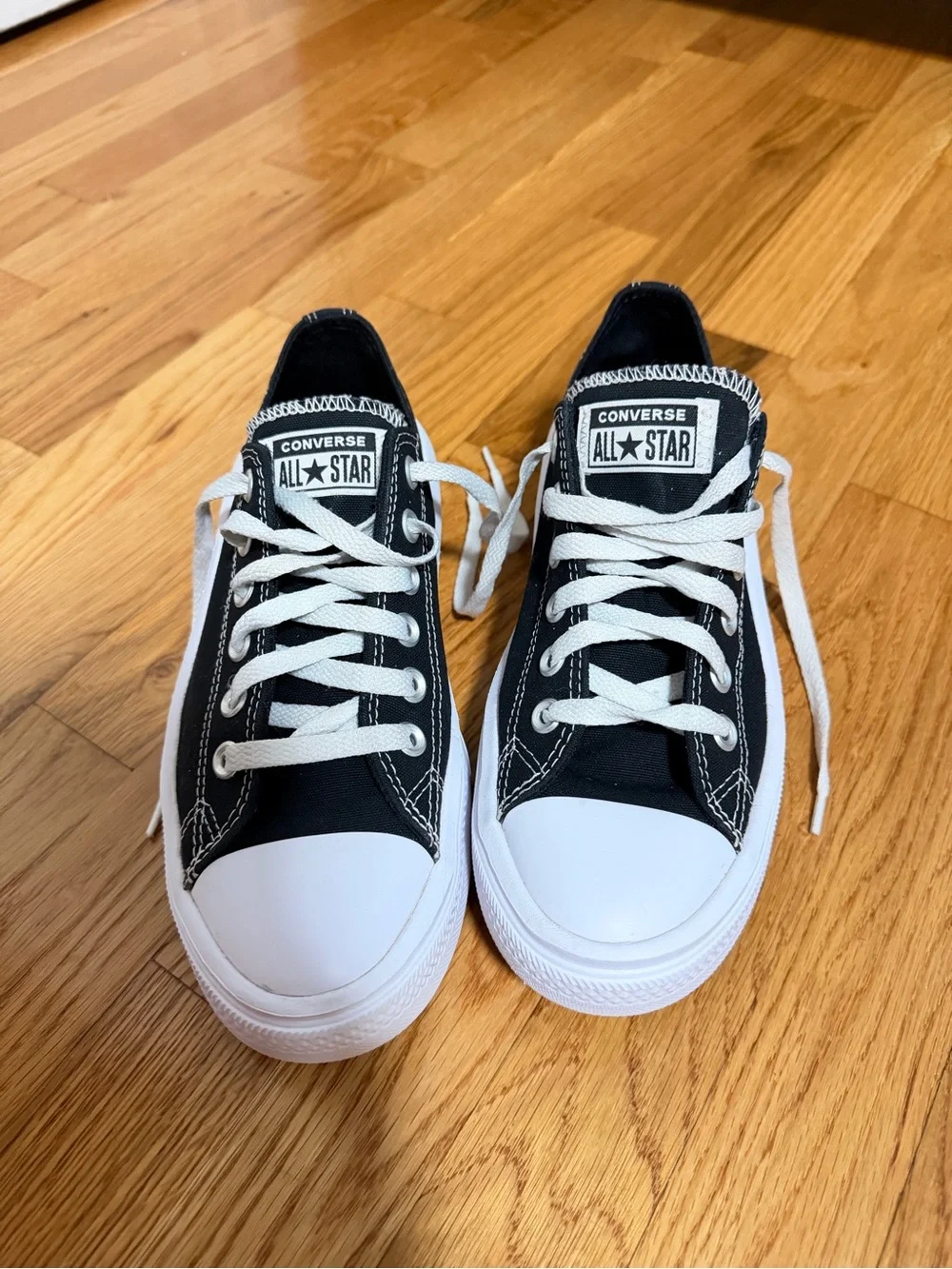 Converse classic low